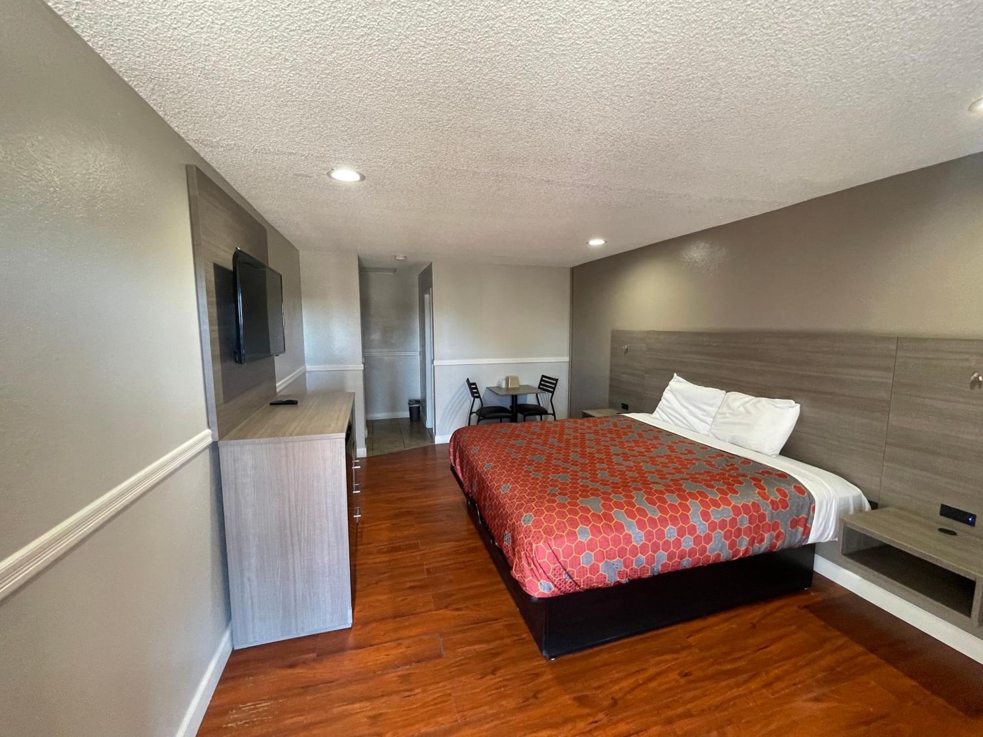 Simplestay Suites - Downtown サン・バーナディーノ エクステリア 写真
